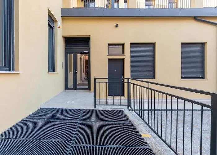 Bovisa Station - Business *