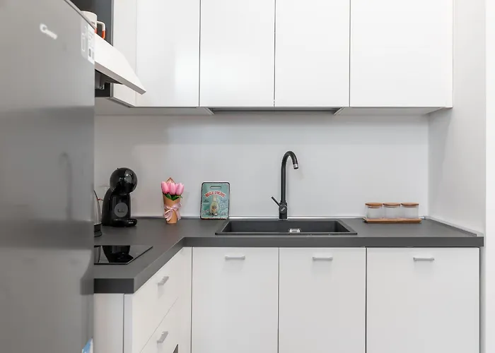 Bovisa Station - Business